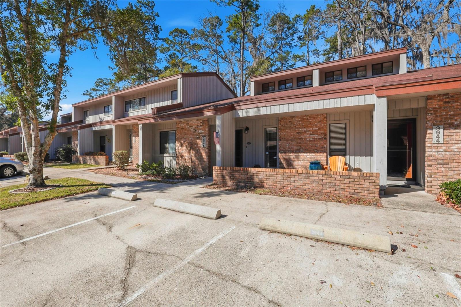 Image 25 of 29 For 3946 27th Lane