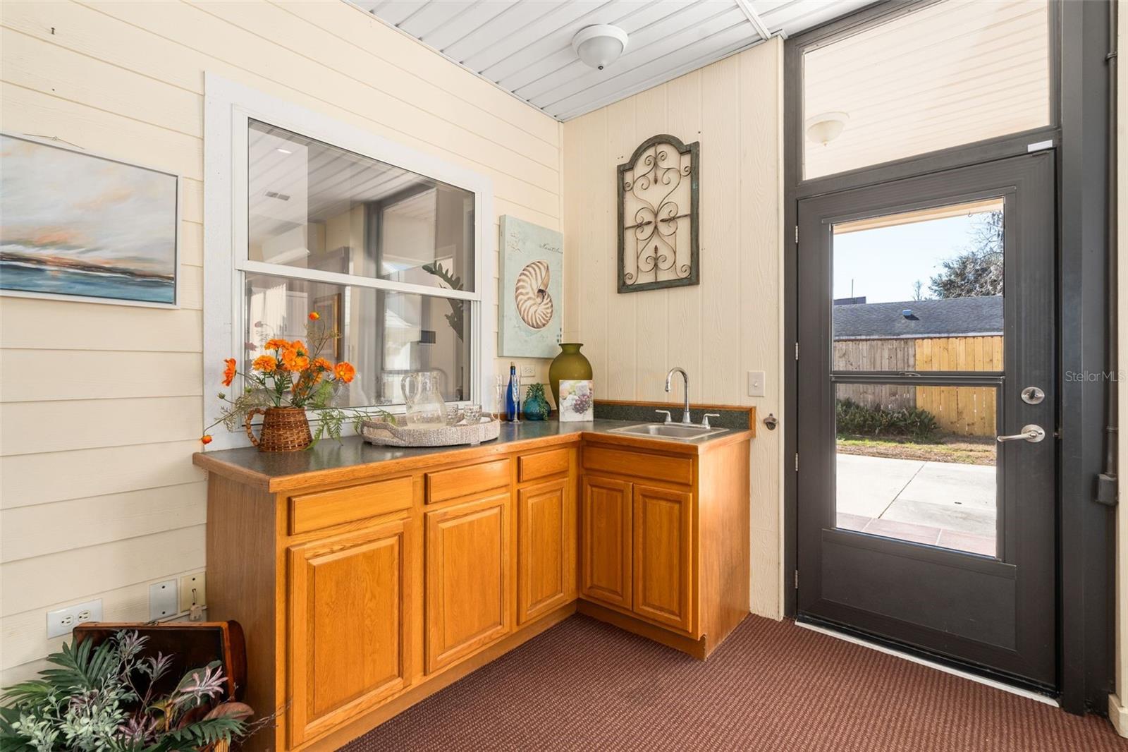 Image 27 of 56 For 14904 143rd Terrace