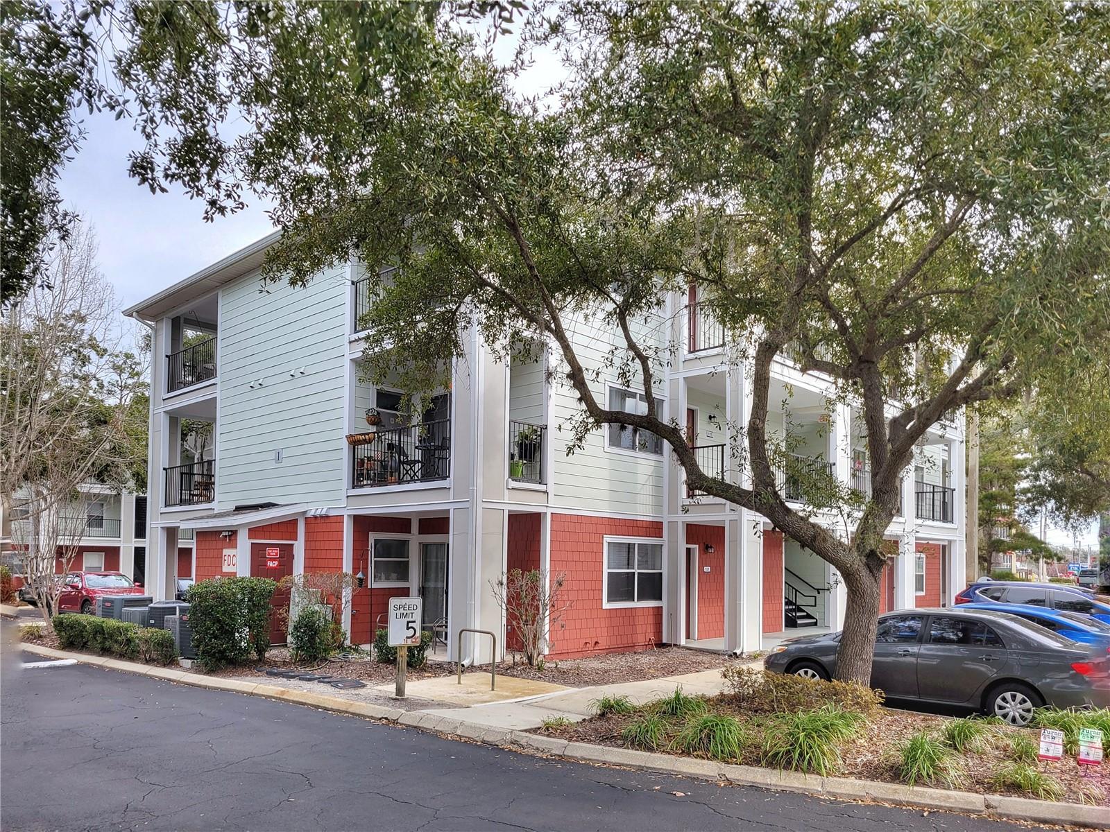 Image 24 of 29 For 2360 Archer Road 101