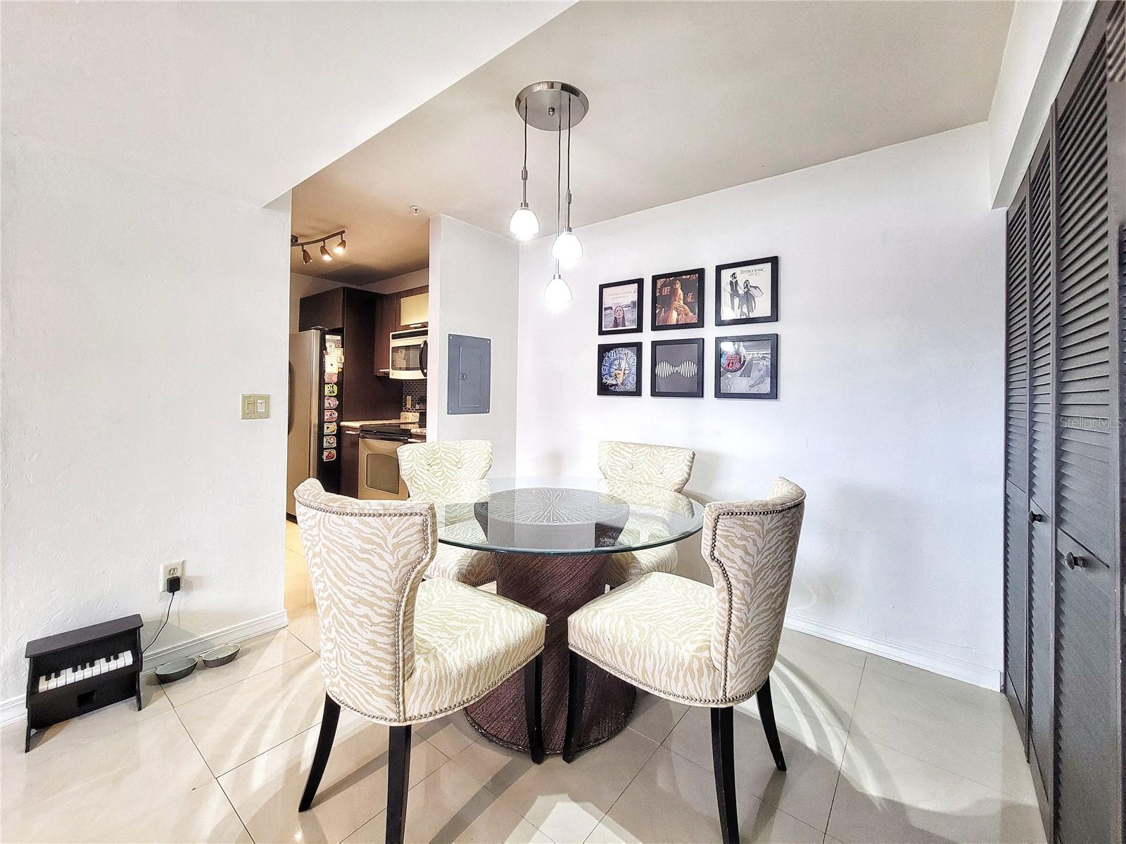 Image 9 of 29 For 2360 Archer Road 101