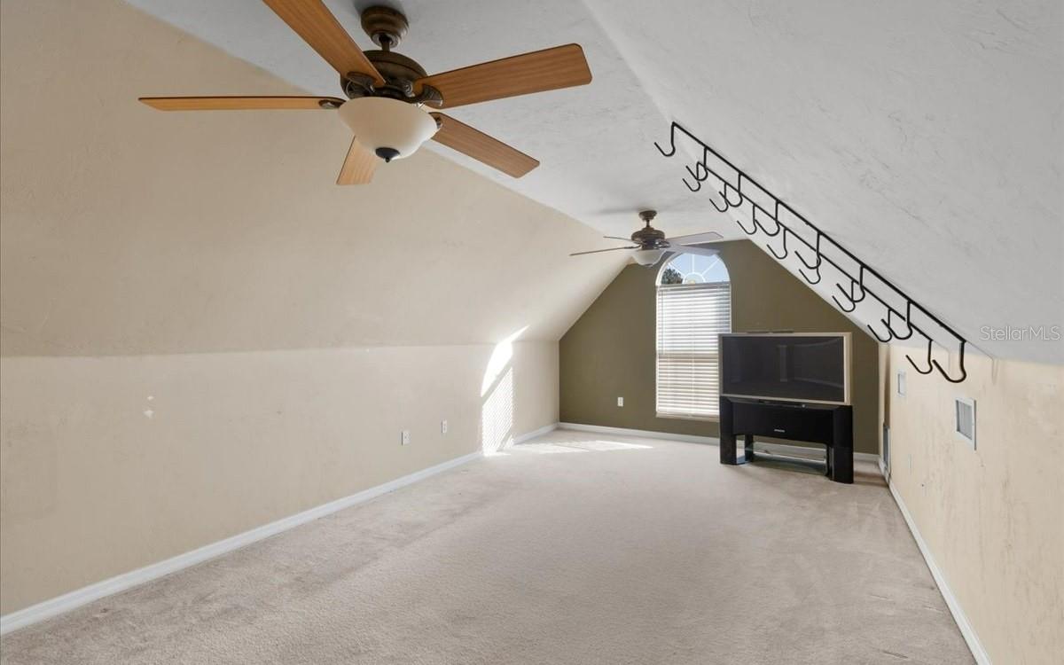 Image 27 of 42 For 277 Long Leaf Drive