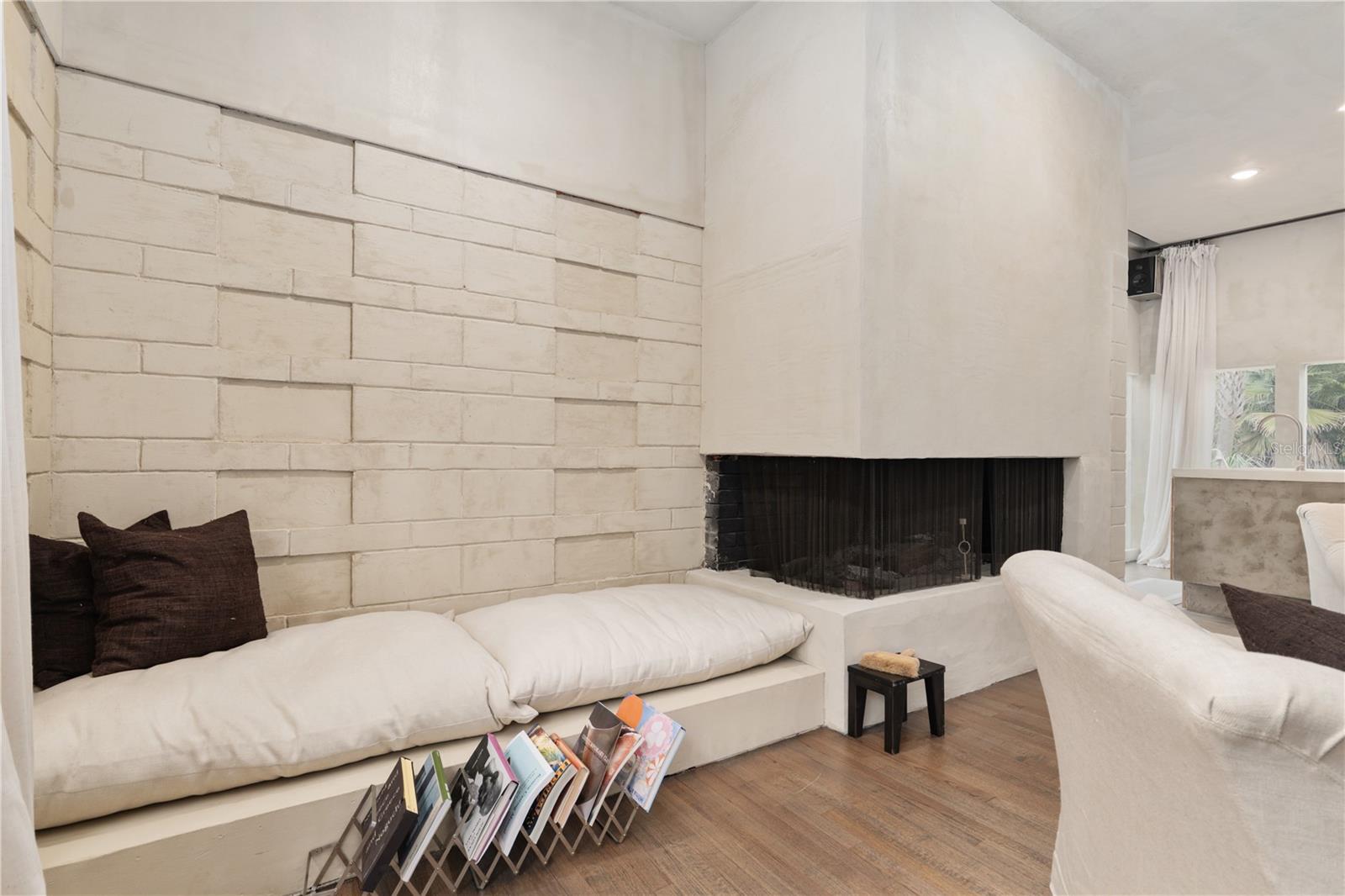 Image 14 of 99 For 2062 11th Road