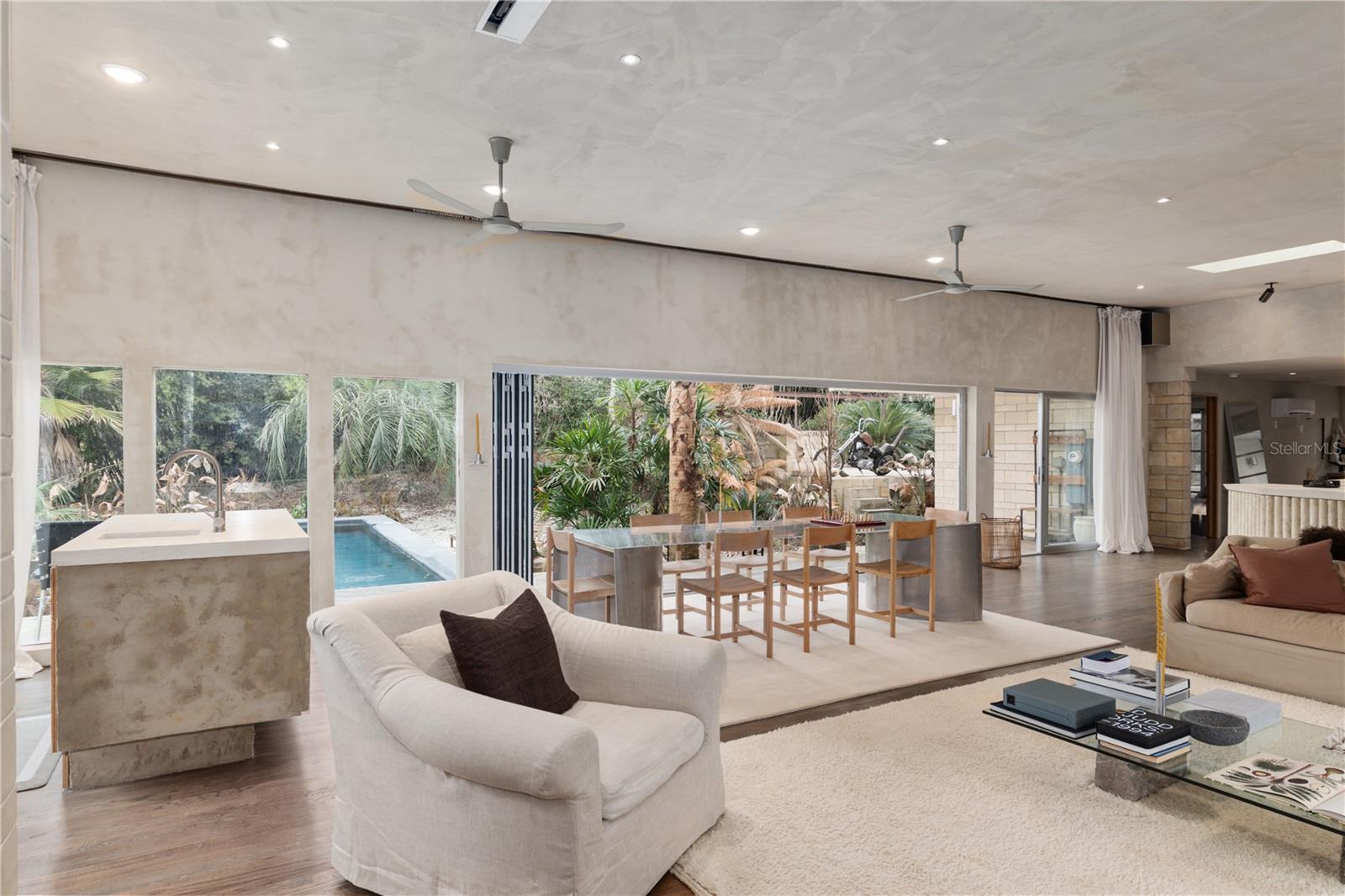 Image 19 of 99 For 2062 11th Road