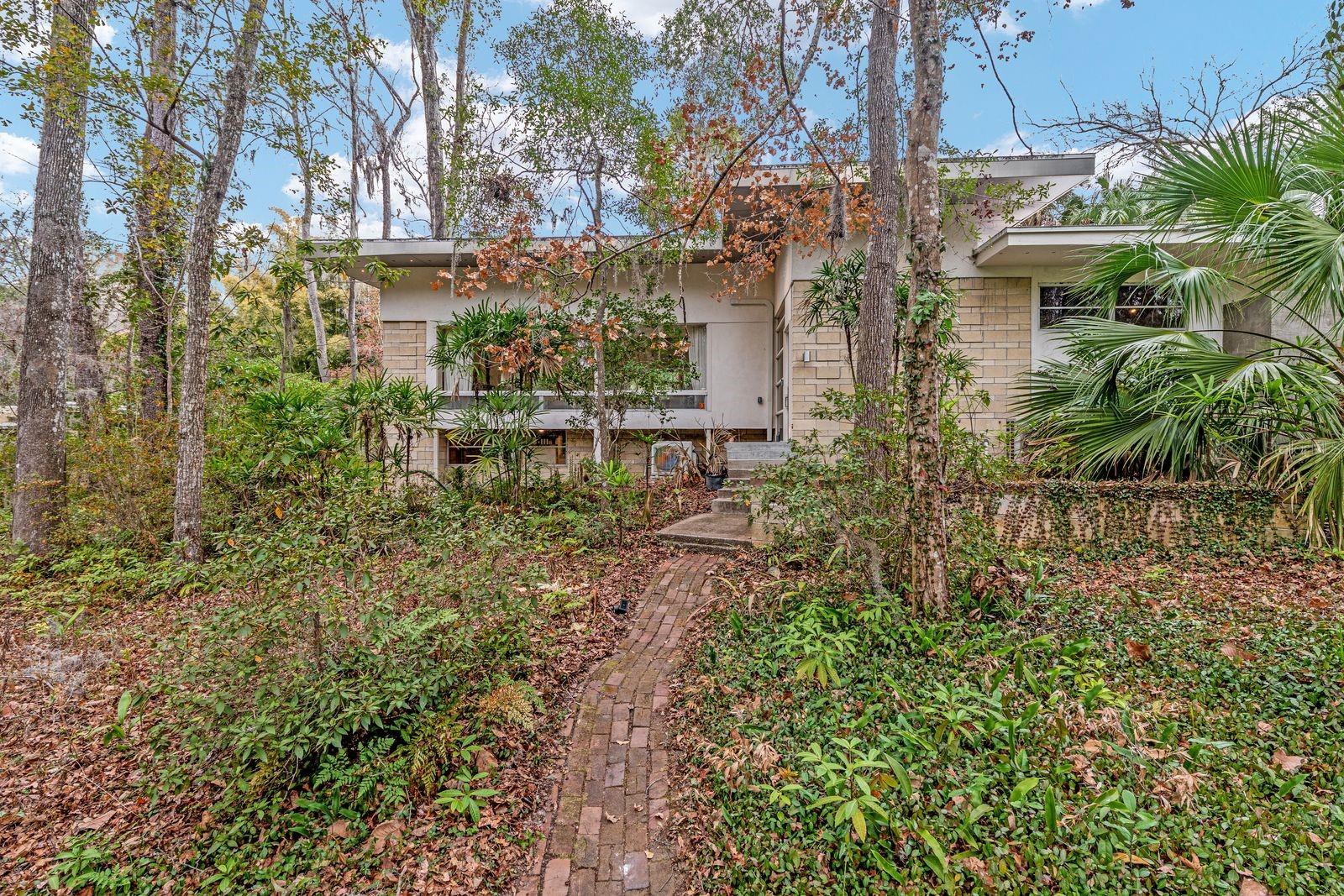 Image 2 of 99 For 2062 11th Road