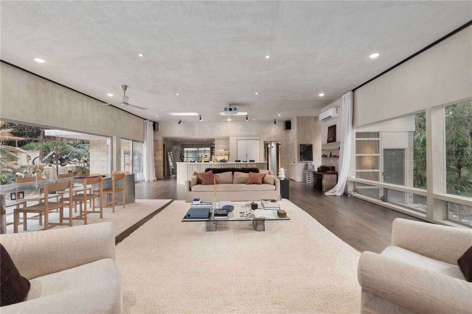 Image 20 of 99 For 2062 11th Road