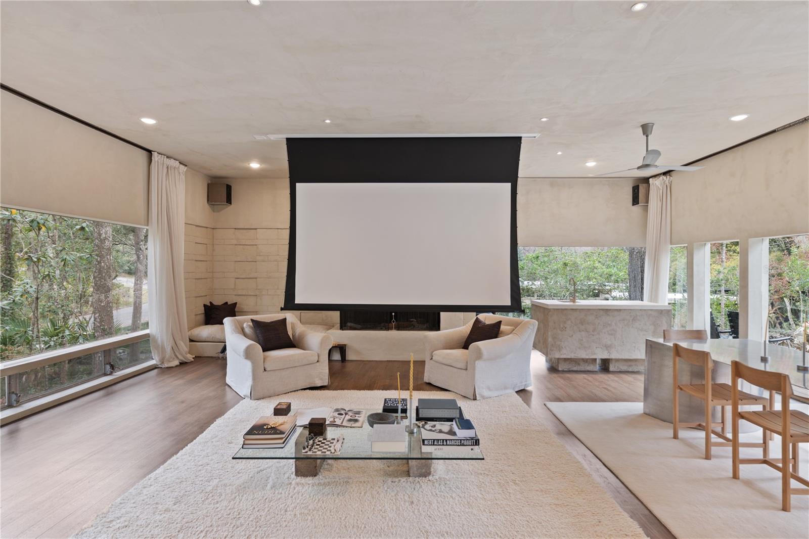 Image 22 of 99 For 2062 11th Road