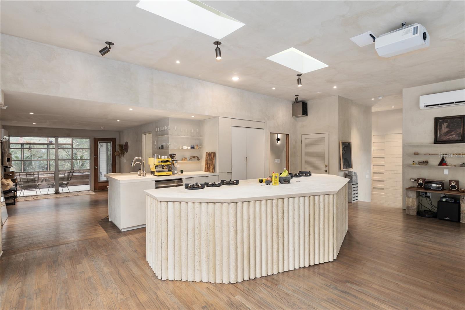 Image 33 of 99 For 2062 11th Road