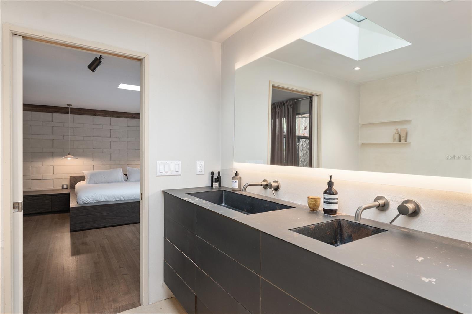 Image 53 of 99 For 2062 11th Road