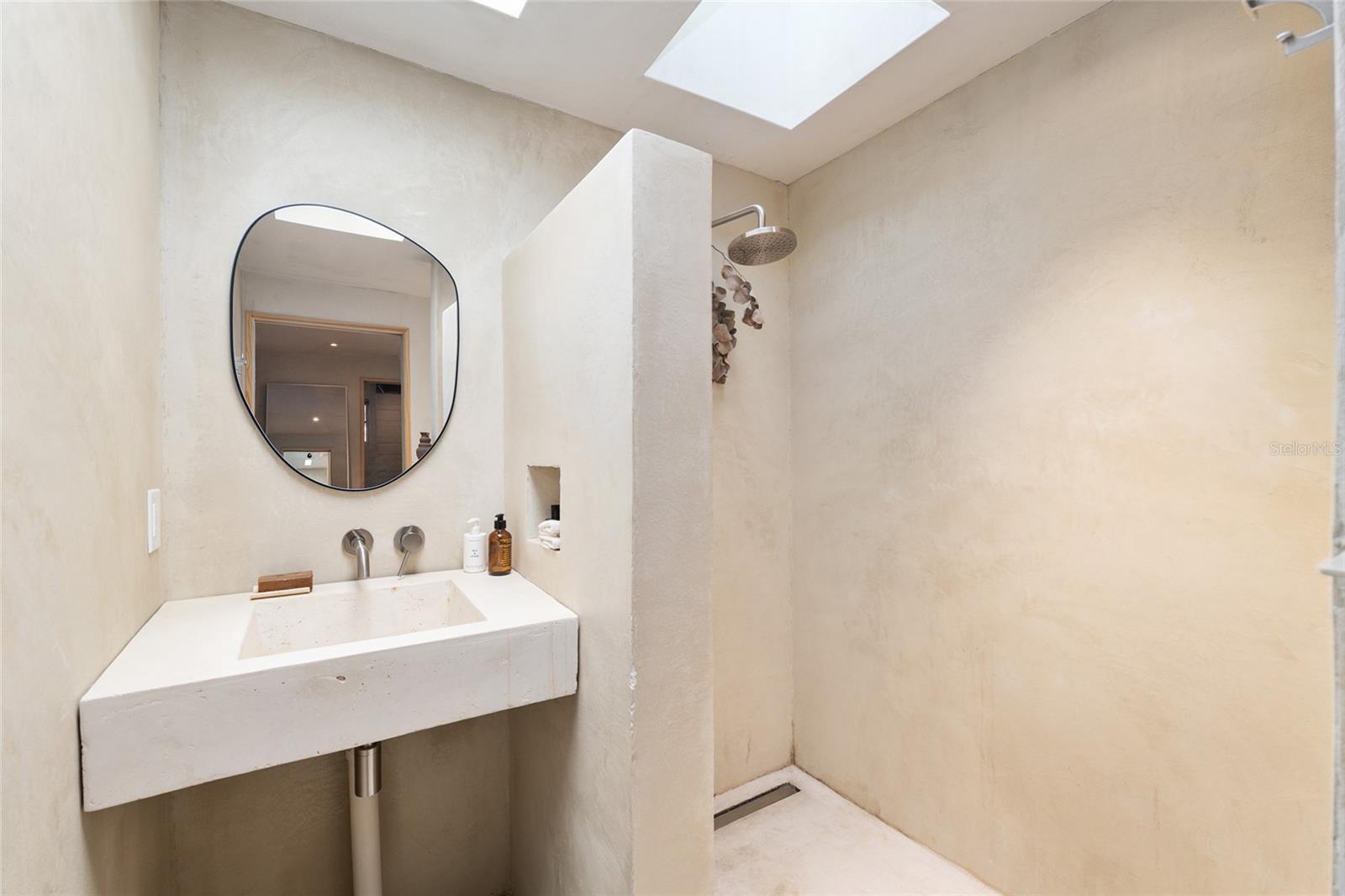 Image 69 of 99 For 2062 11th Road