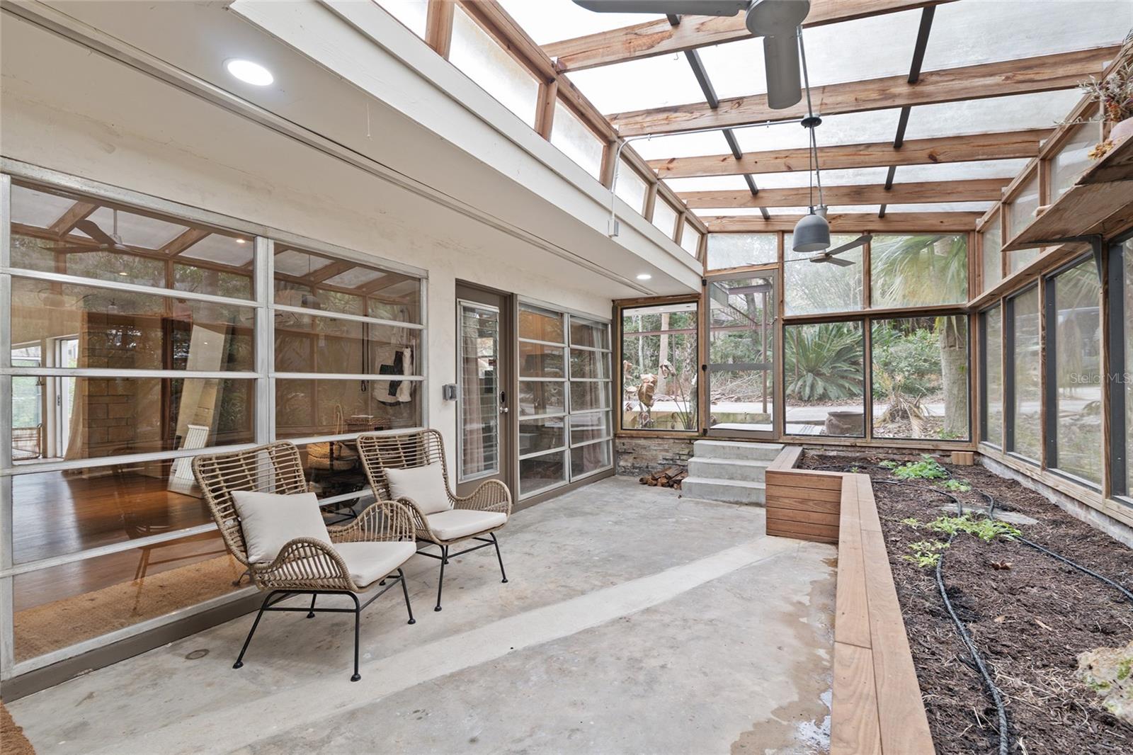 Image 77 of 99 For 2062 11th Road