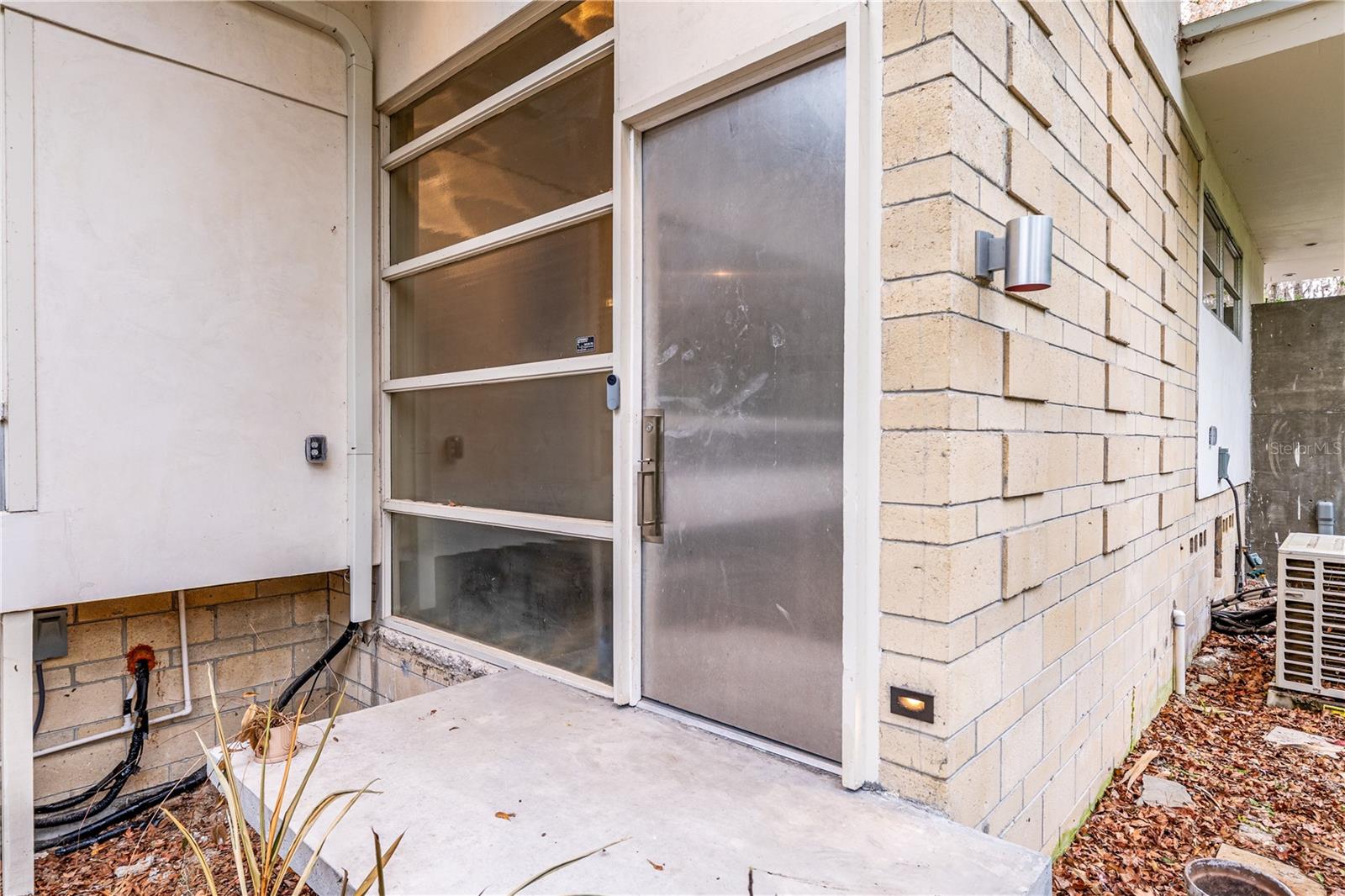 Image 8 of 99 For 2062 11th Road