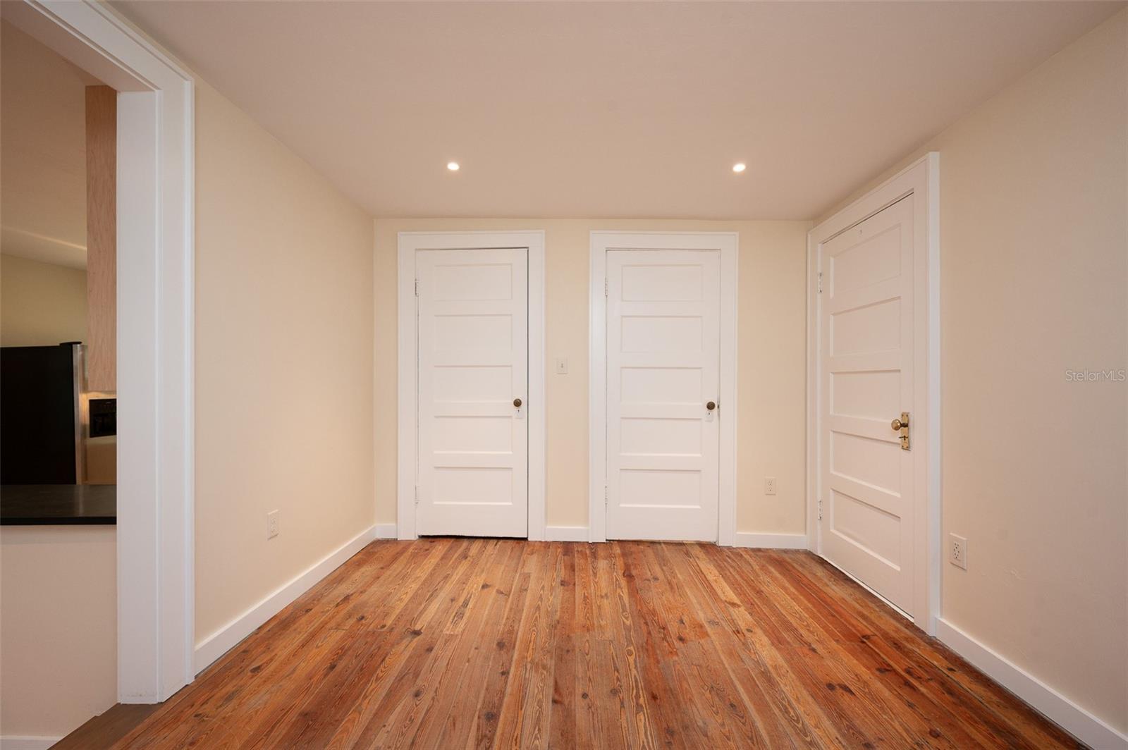 Image 12 of 16 For 318 24th Street A