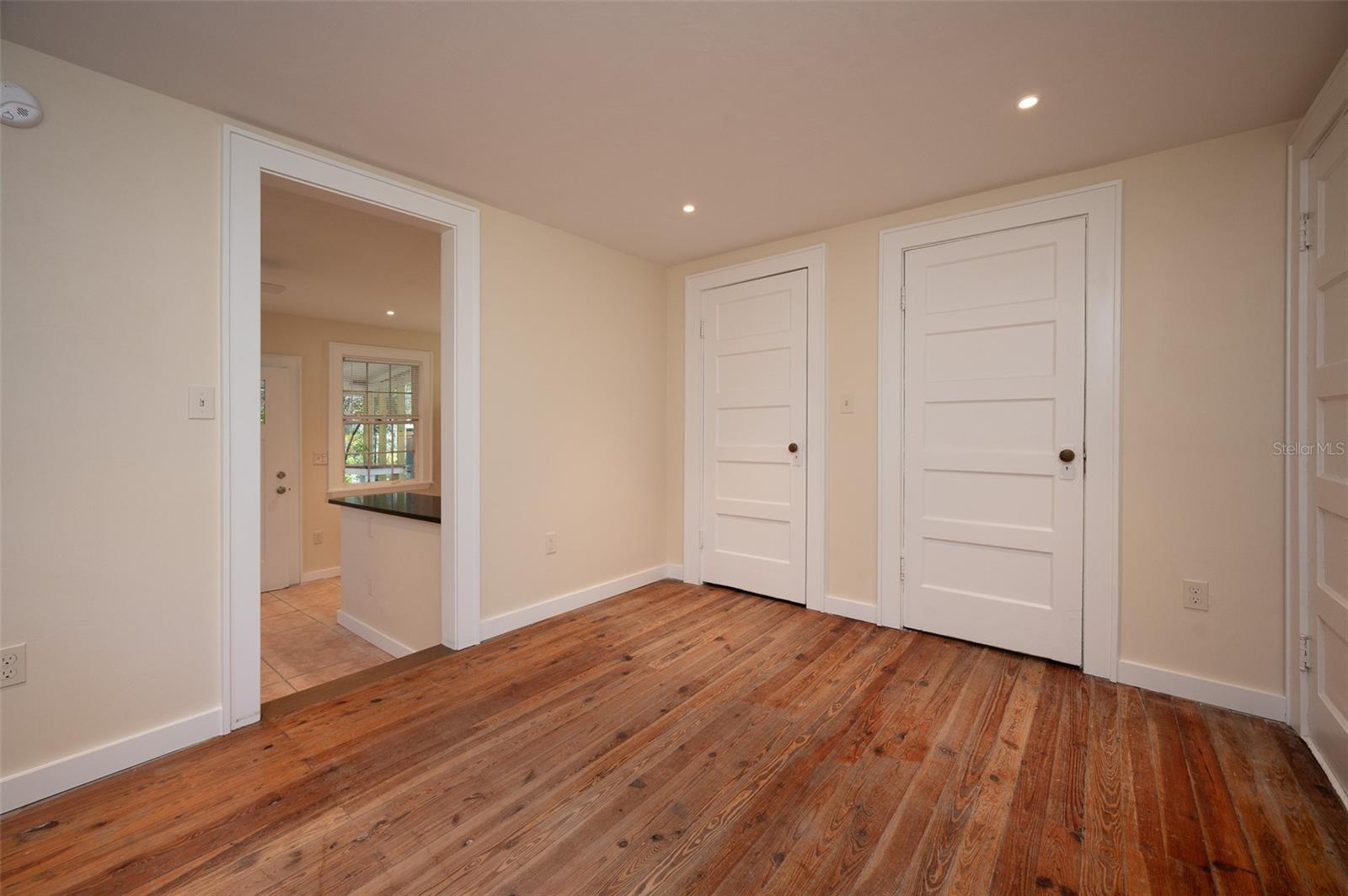 Image 13 of 16 For 318 24th Street A