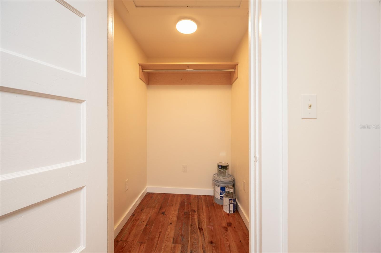 Image 14 of 16 For 318 24th Street A