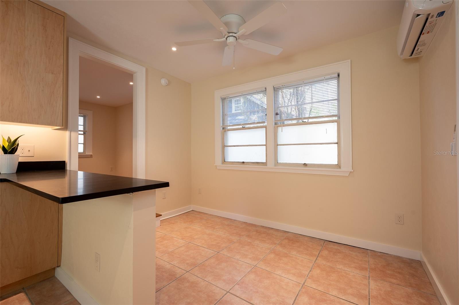 Image 5 of 16 For 318 24th Street A