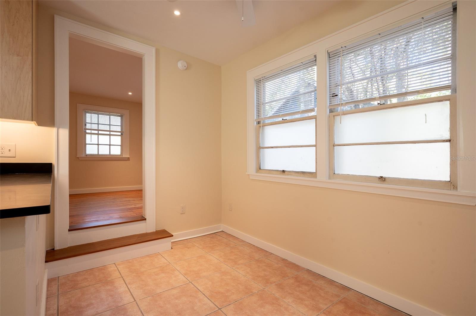 Image 6 of 16 For 318 24th Street A