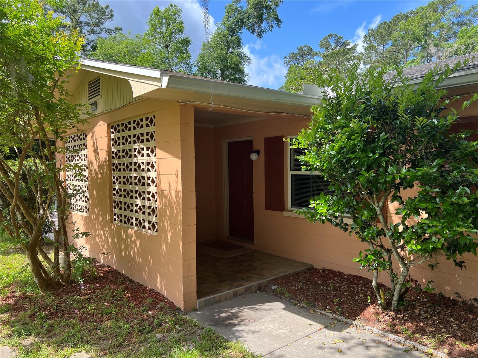 Image 8 of 22 For 3706 45th Street A