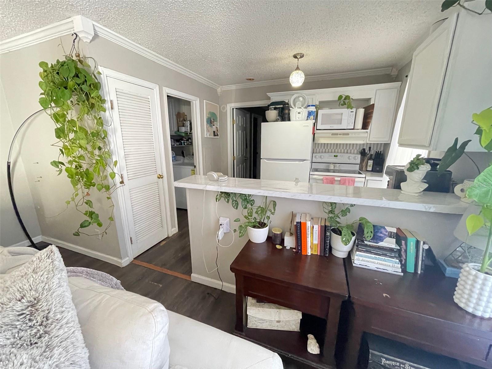 Image 11 of 30 For 2905 Sw Archer Road S4022