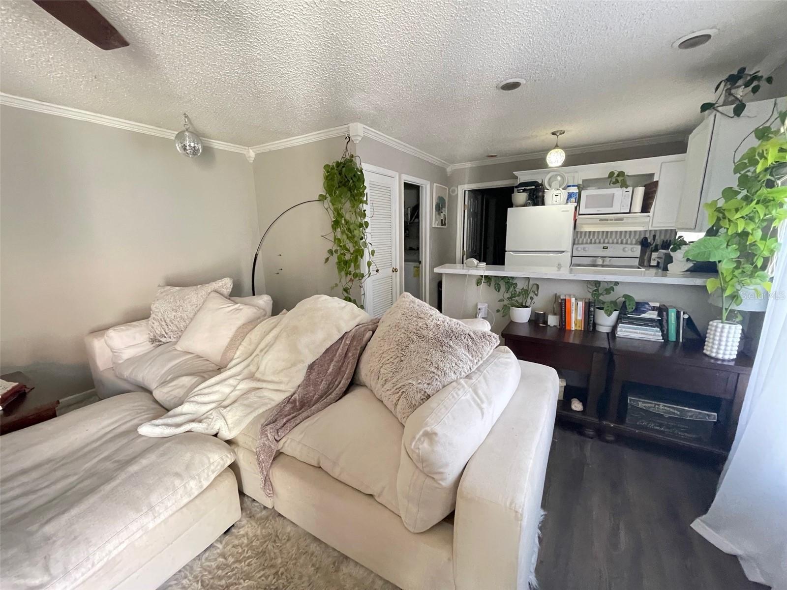 Image 4 of 30 For 2905 Sw Archer Road S4022