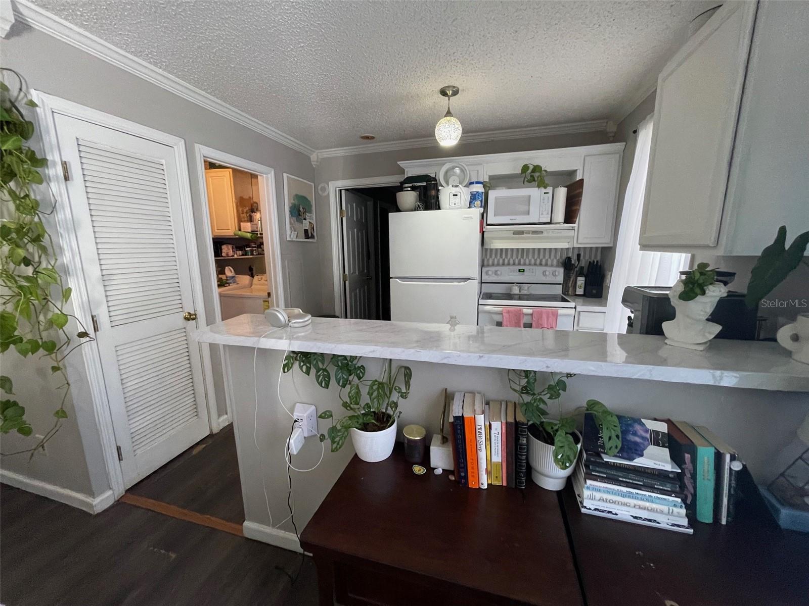 Image 7 of 30 For 2905 Sw Archer Road S4022