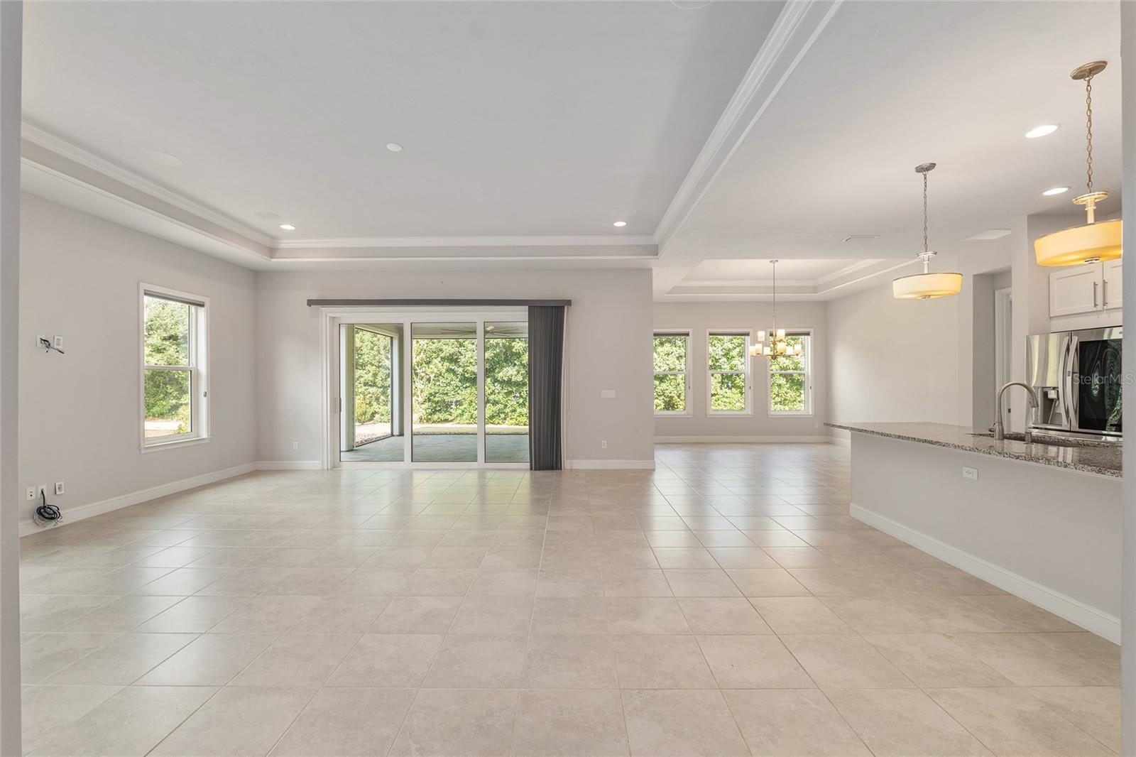 Image 14 of 77 For 11890 33rd Lane