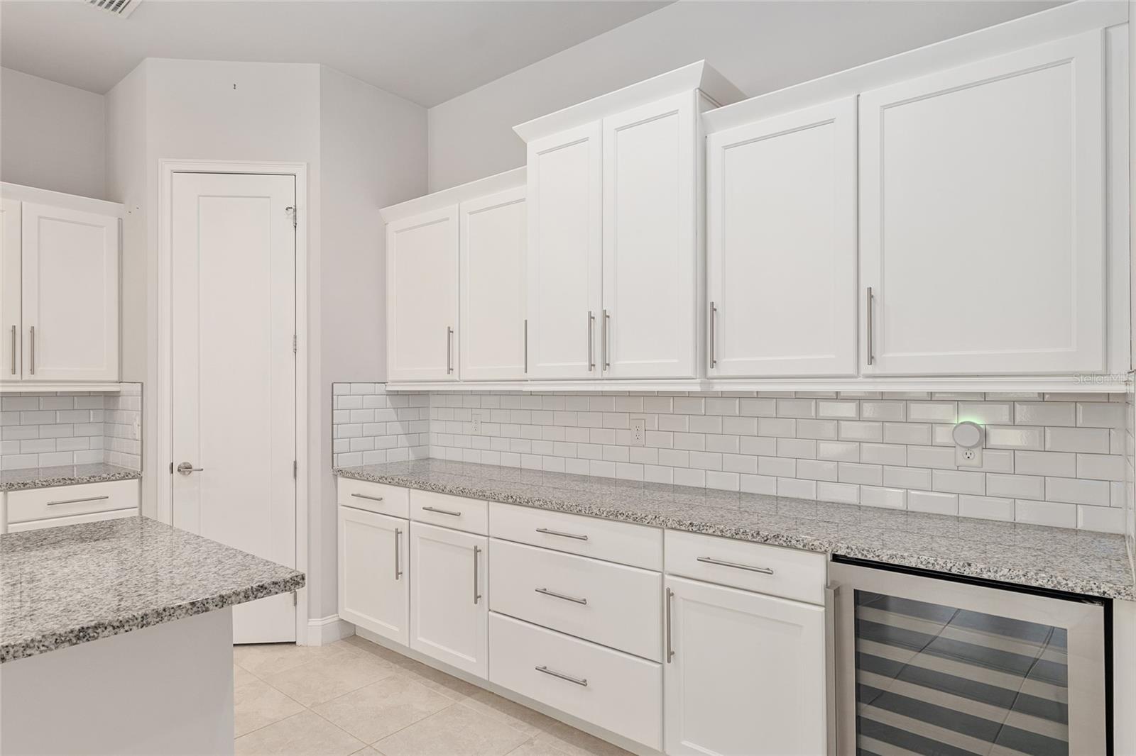 Image 23 of 77 For 11890 33rd Lane