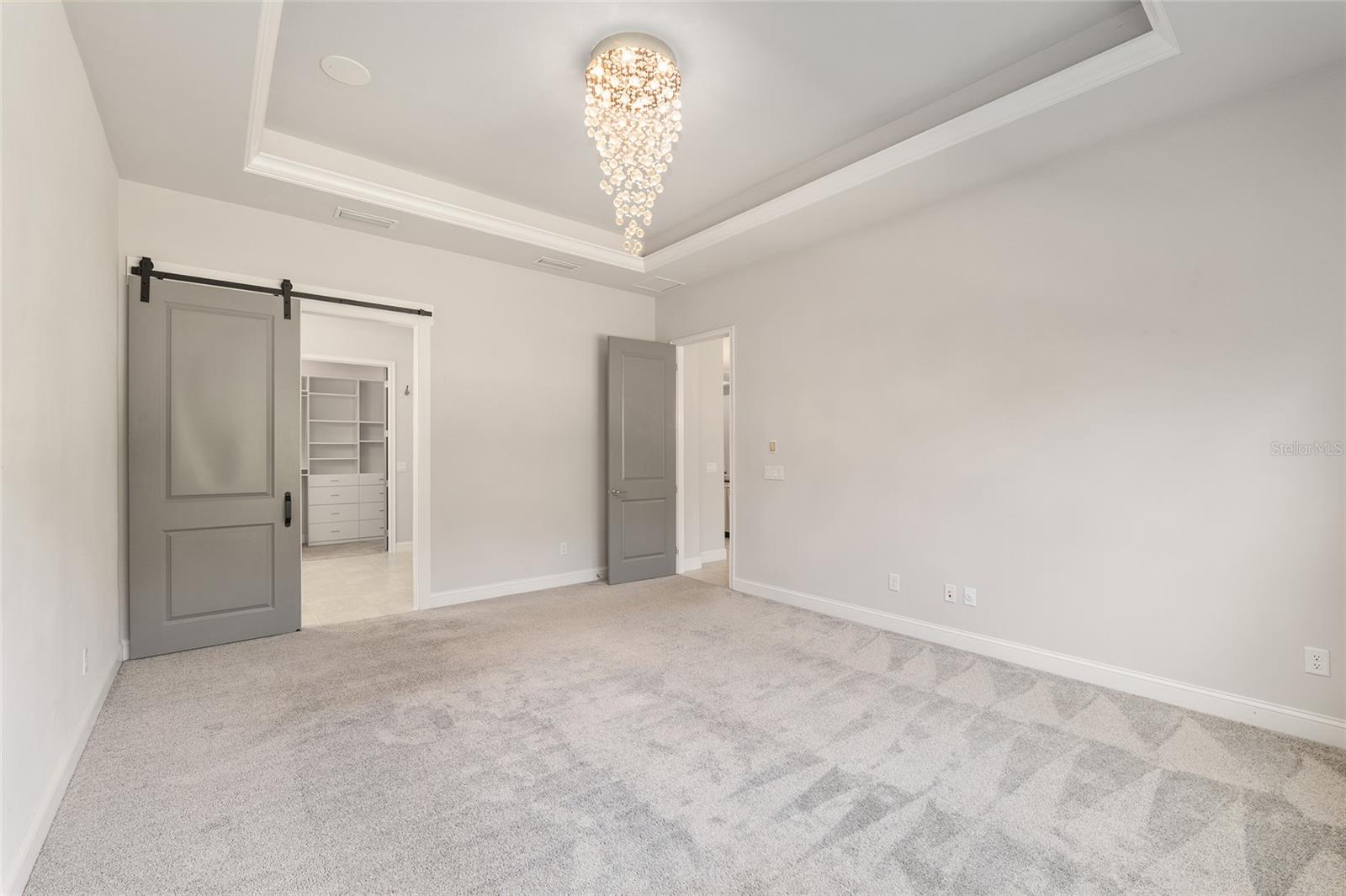 Image 34 of 77 For 11890 33rd Lane