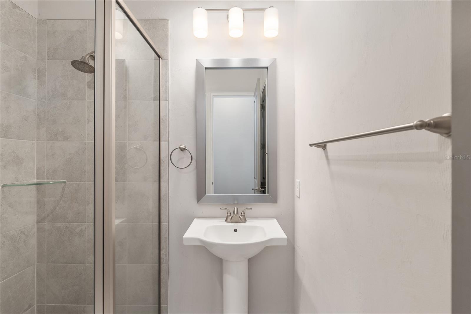 Image 55 of 77 For 11890 33rd Lane