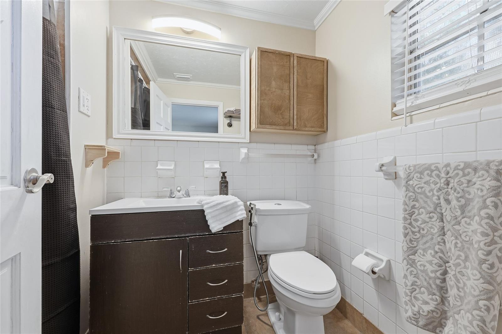 Image 24 of 32 For 917 2nd Avenue