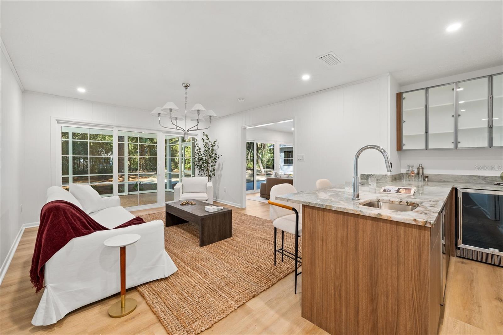 Image 17 of 56 For 3328 18th Avenue