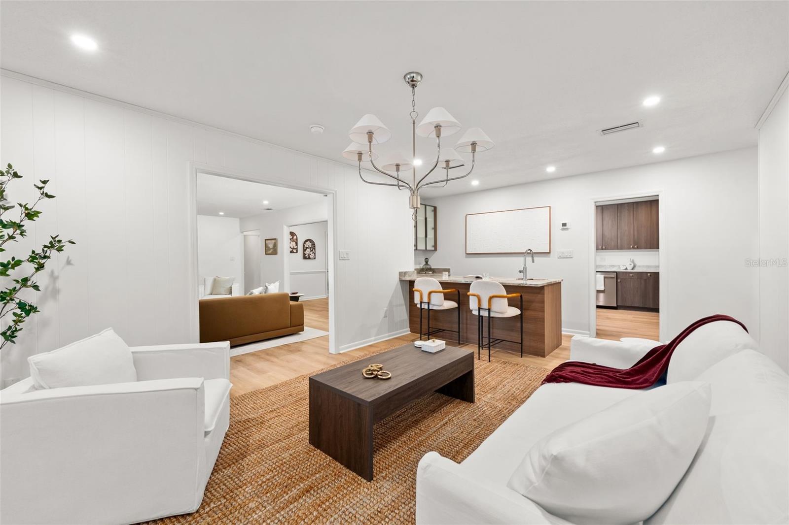 Image 19 of 56 For 3328 18th Avenue