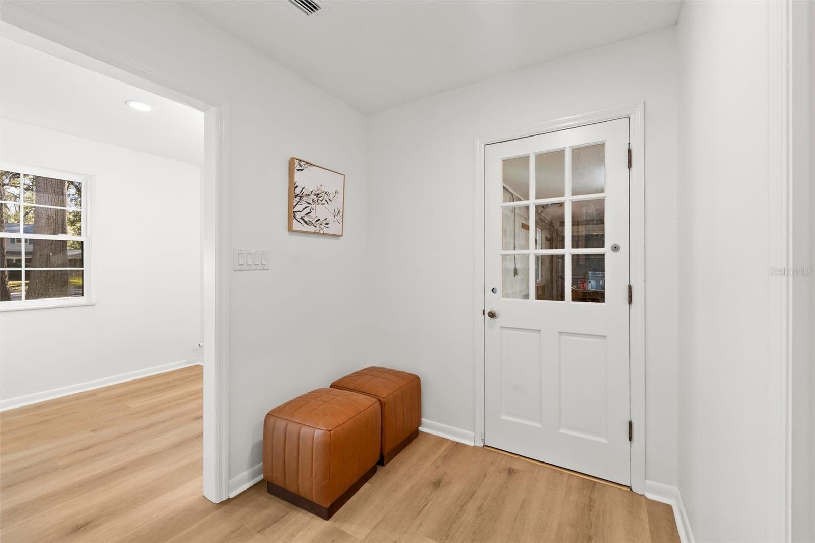 Image 39 of 56 For 3328 18th Avenue