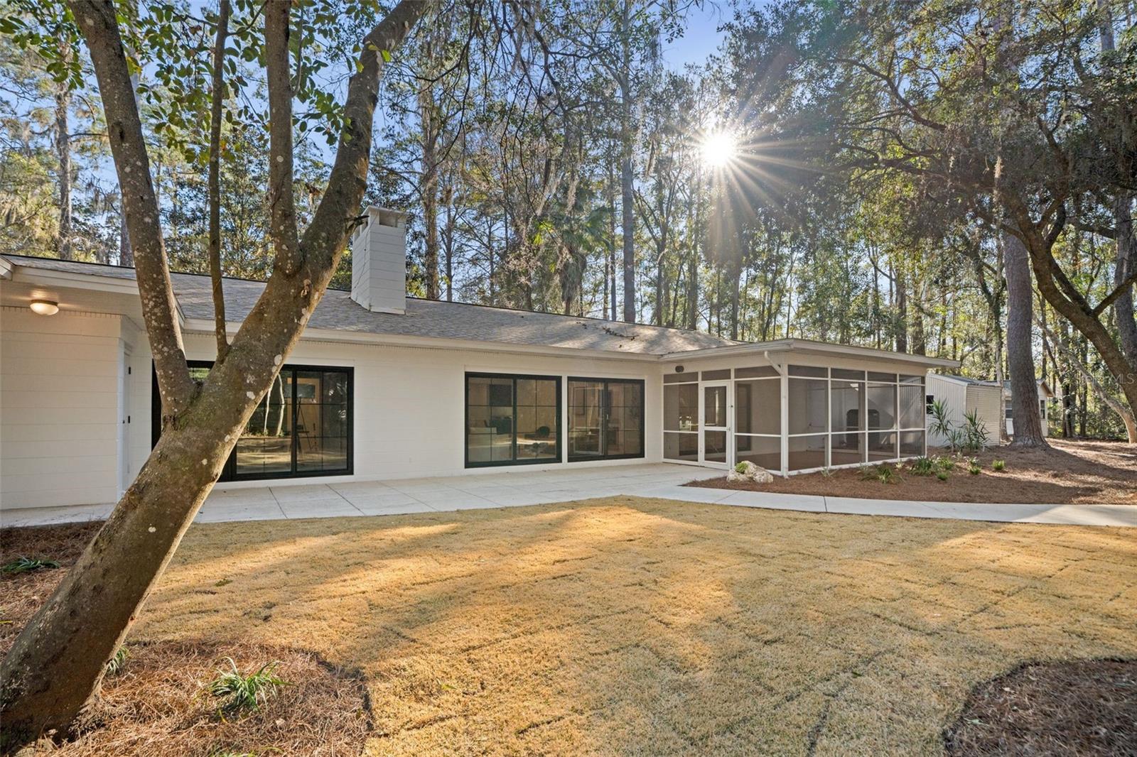 Image 44 of 56 For 3328 18th Avenue