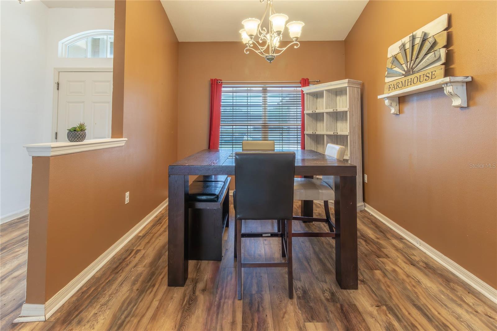 Image 13 of 37 For 10368 98th Terrace