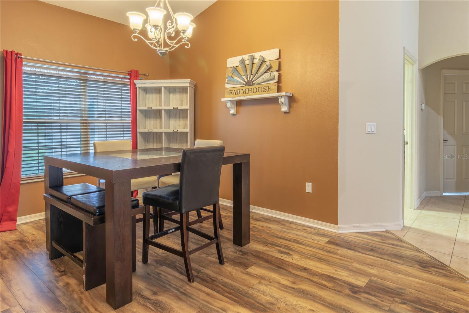 Image 15 of 37 For 10368 98th Terrace