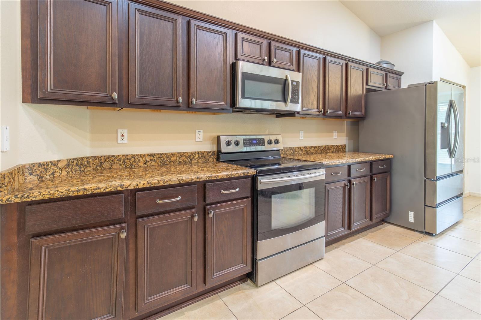 Image 16 of 37 For 10368 98th Terrace