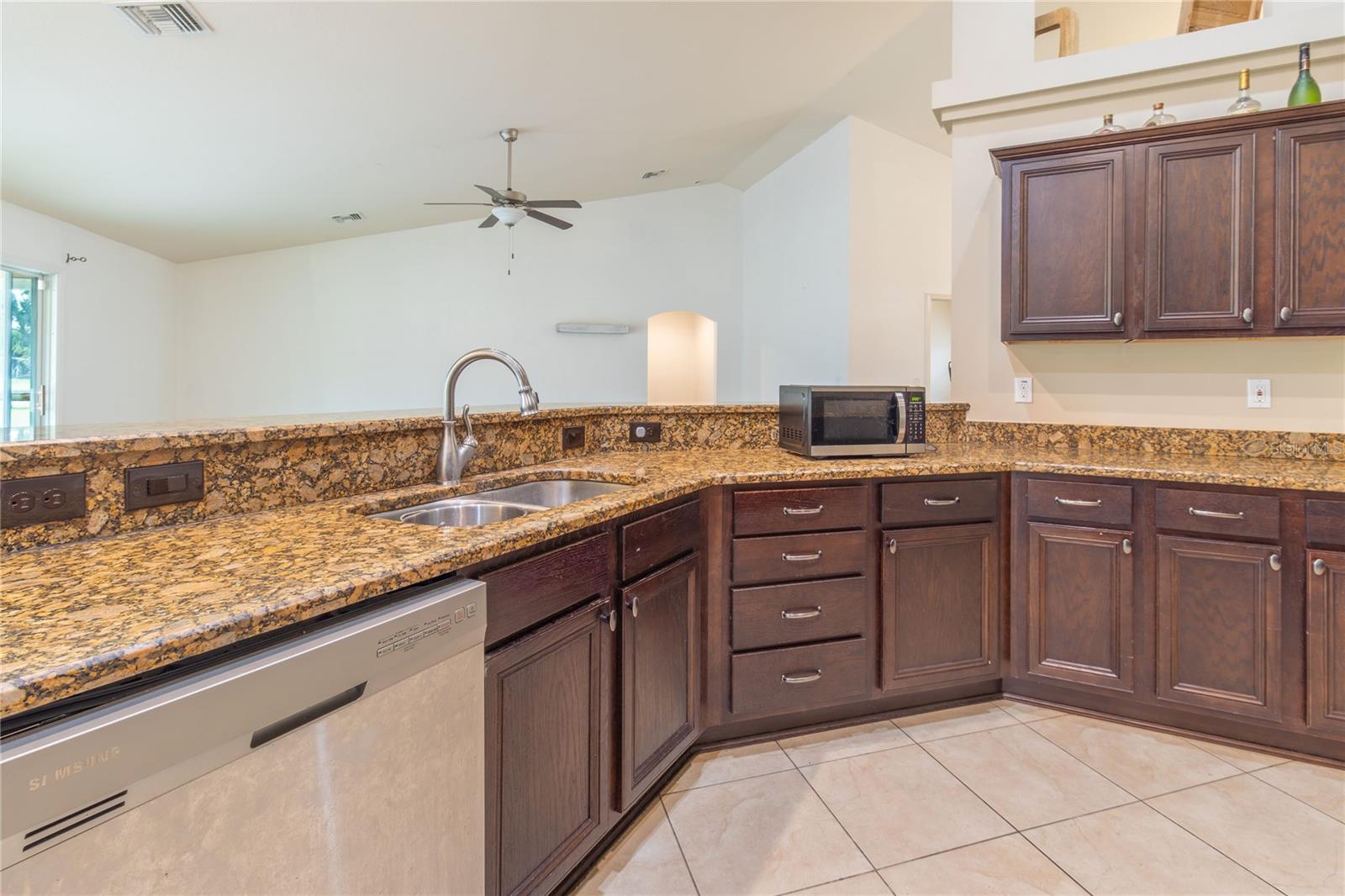 Image 17 of 37 For 10368 98th Terrace