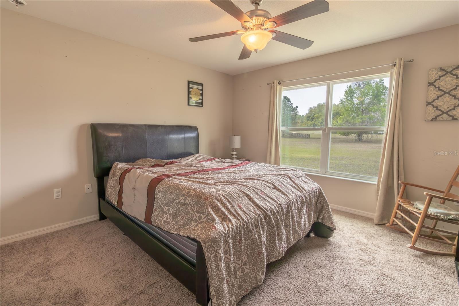 Image 26 of 37 For 10368 98th Terrace