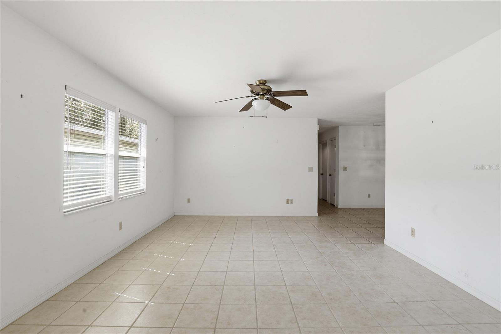 Image 7 of 39 For 8546 37th Terrace