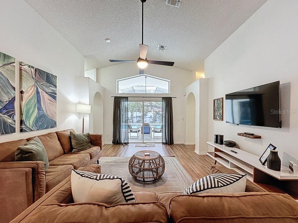 Image 3 of 23 For 2615 Summer Creek Drive