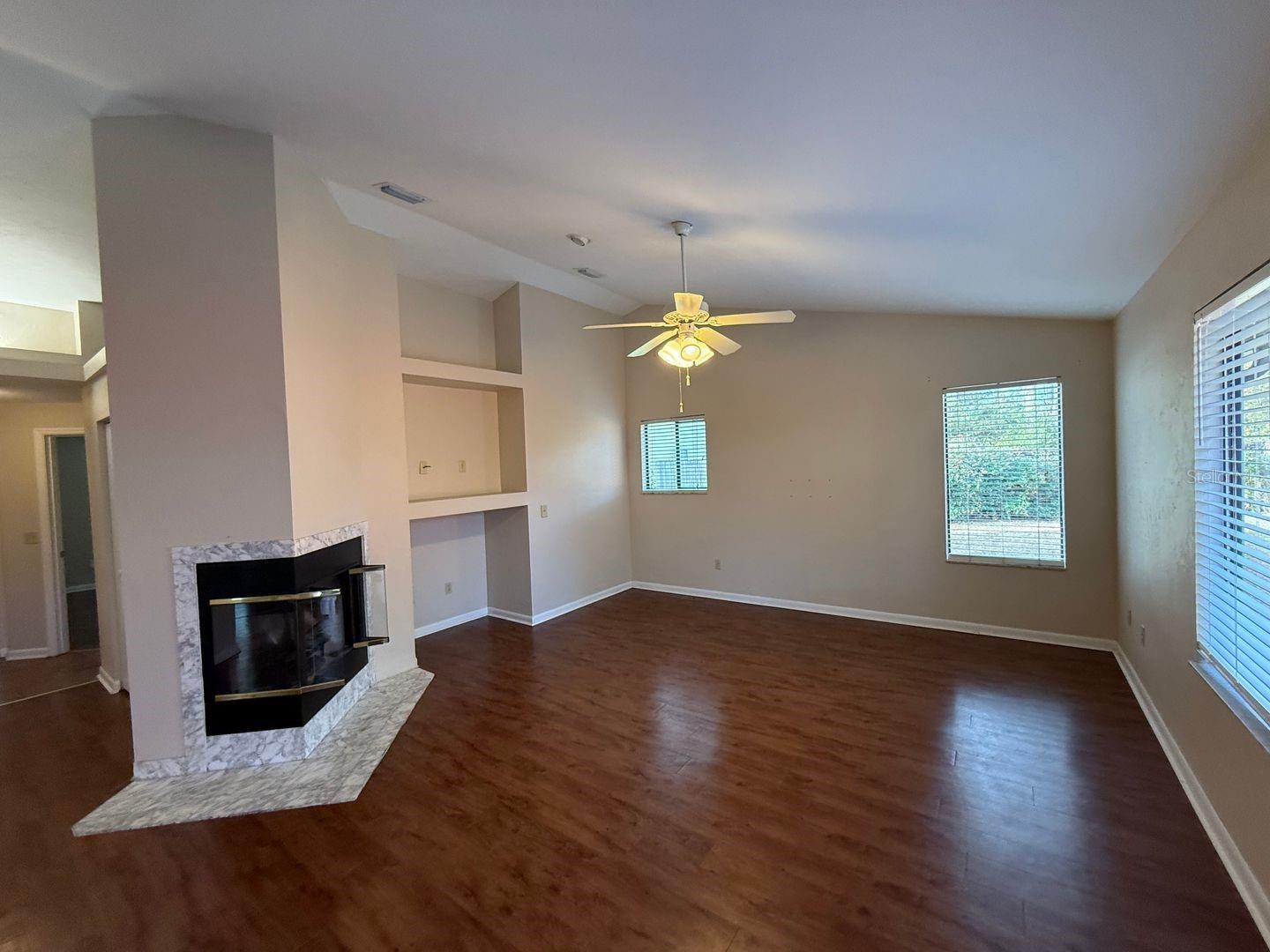 Image 4 of 25 For 2260 41st Place