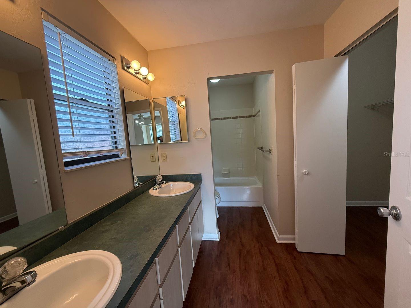 Image 7 of 25 For 2260 41st Place