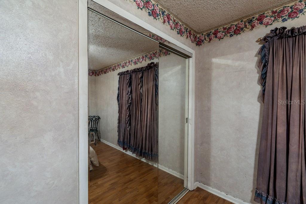 Image 18 of 39 For 16064 County Road 235