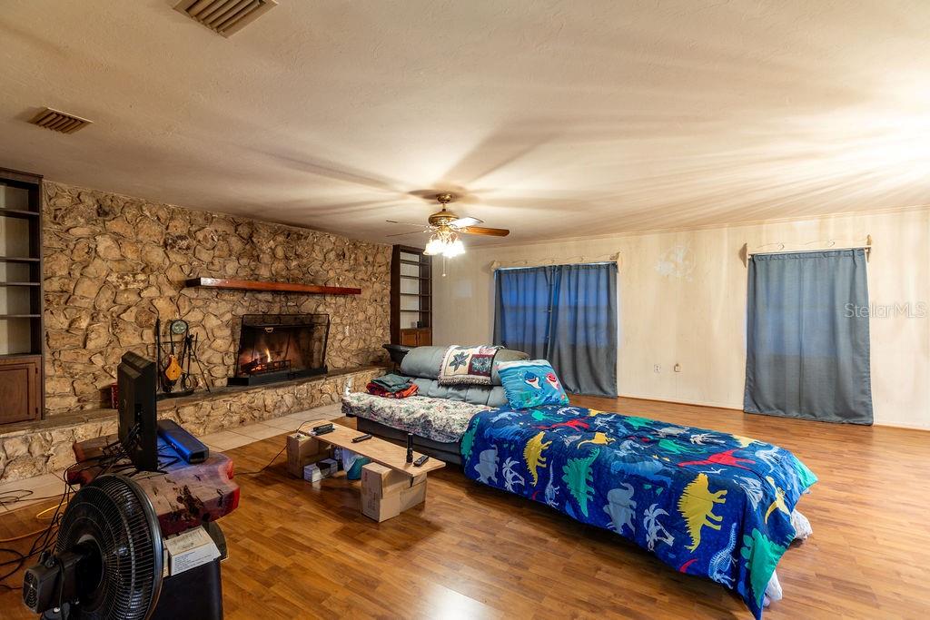 Image 6 of 39 For 16064 County Road 235