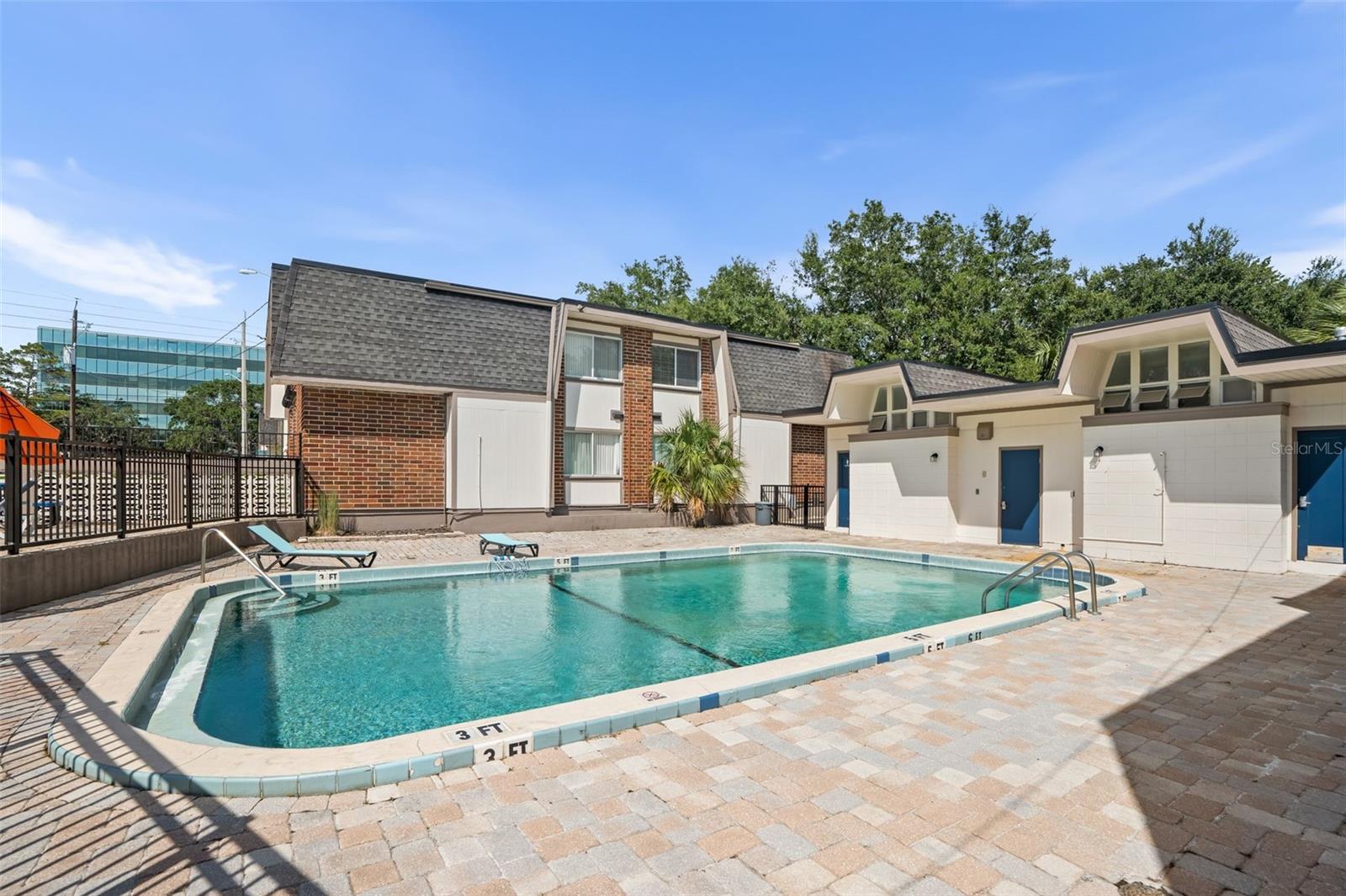 Image 20 of 22 For 1700 16th Court D30