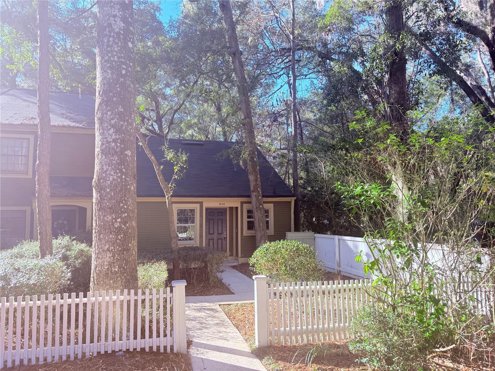 Image 2 of 20 For 5134 92nd Court