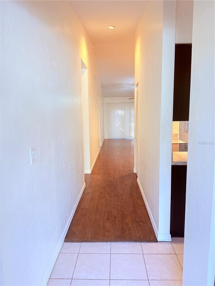 Image 4 of 20 For 5134 92nd Court