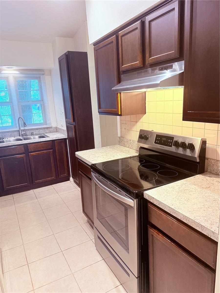 Image 7 of 20 For 5134 92nd Court