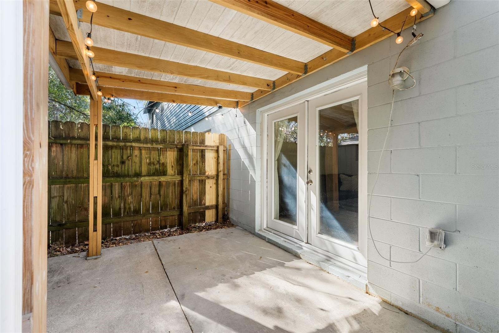 Image 21 of 26 For 4007 26th Terrace A