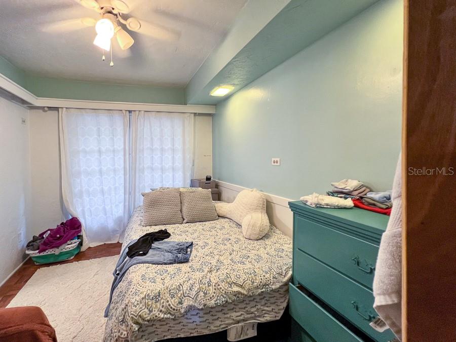 Image 11 of 18 For 929 22nd Street